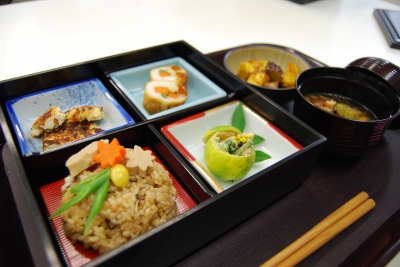 秋師範１試食.JPG