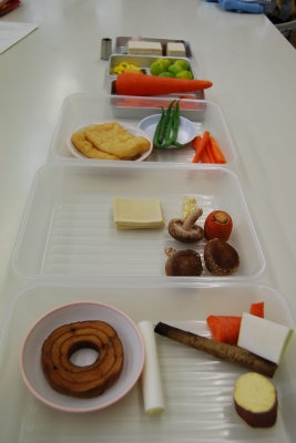 秋師範１食材.JPG