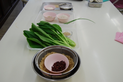 食材初月２.JPG
