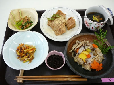 1102上A試食.JPG