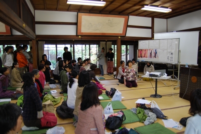 座り方見本２.JPG