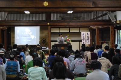 島袋さん講演１.JPG