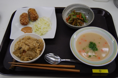 1126初月試食7.JPG