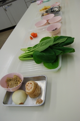 1127中火4食材.JPG