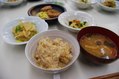 321シンガ料理.JPG